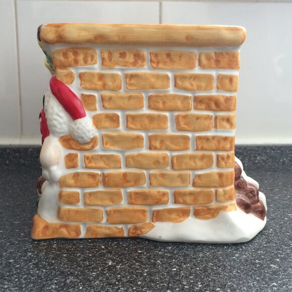 M&Ms Christmas FTD Candy Bowl Dish Fireplace Red Yellow Ceramic Collectible - Picture 2 of 9